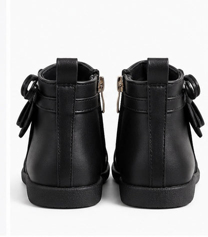 Black maple boots