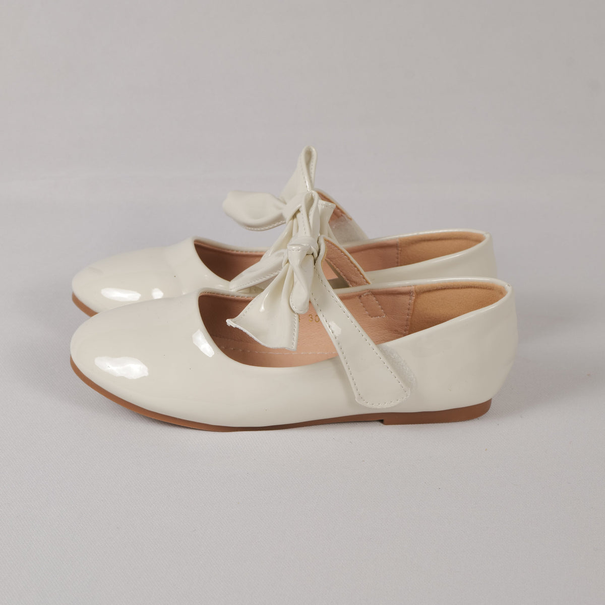 White Big Bow Bellies