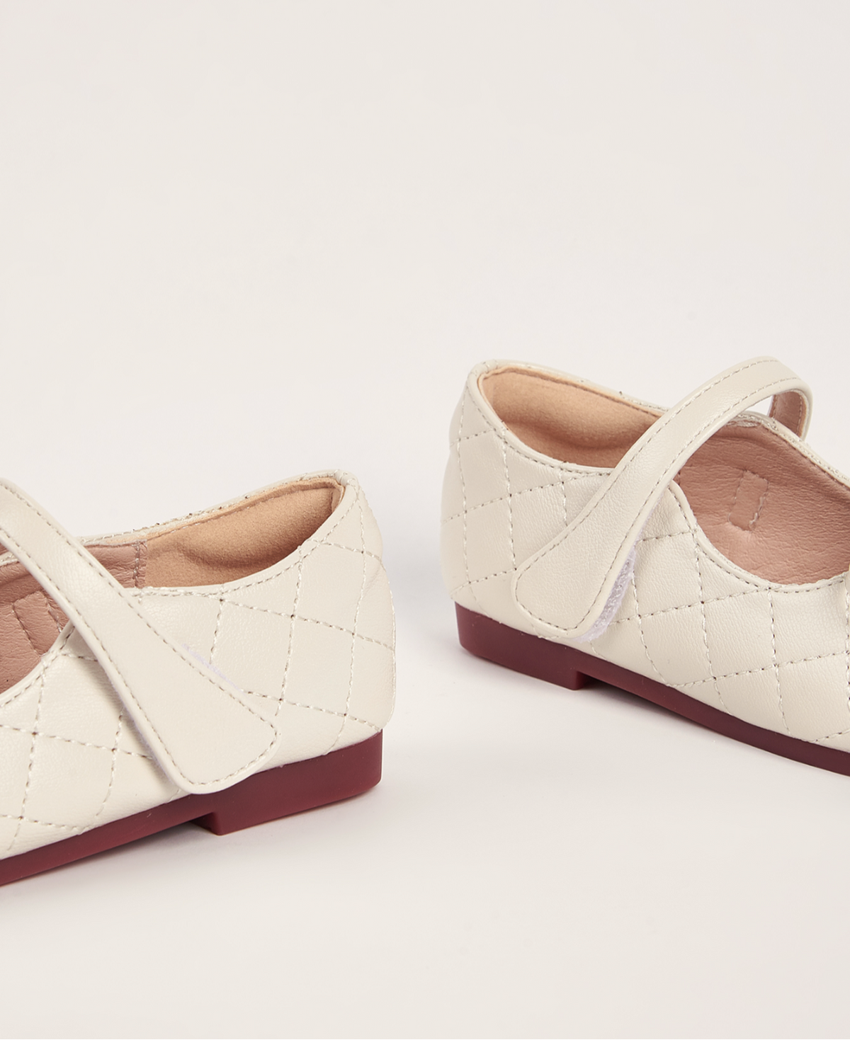 Beige black knot bellies