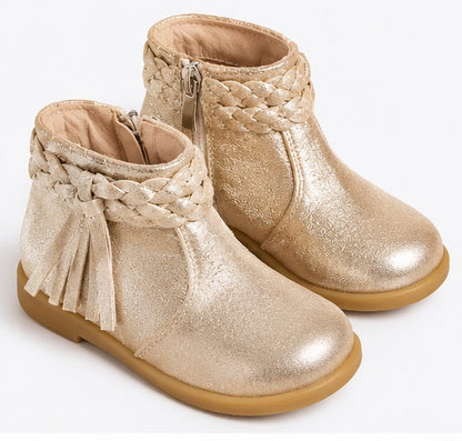 Golden braid boots