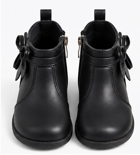 Black maple boots