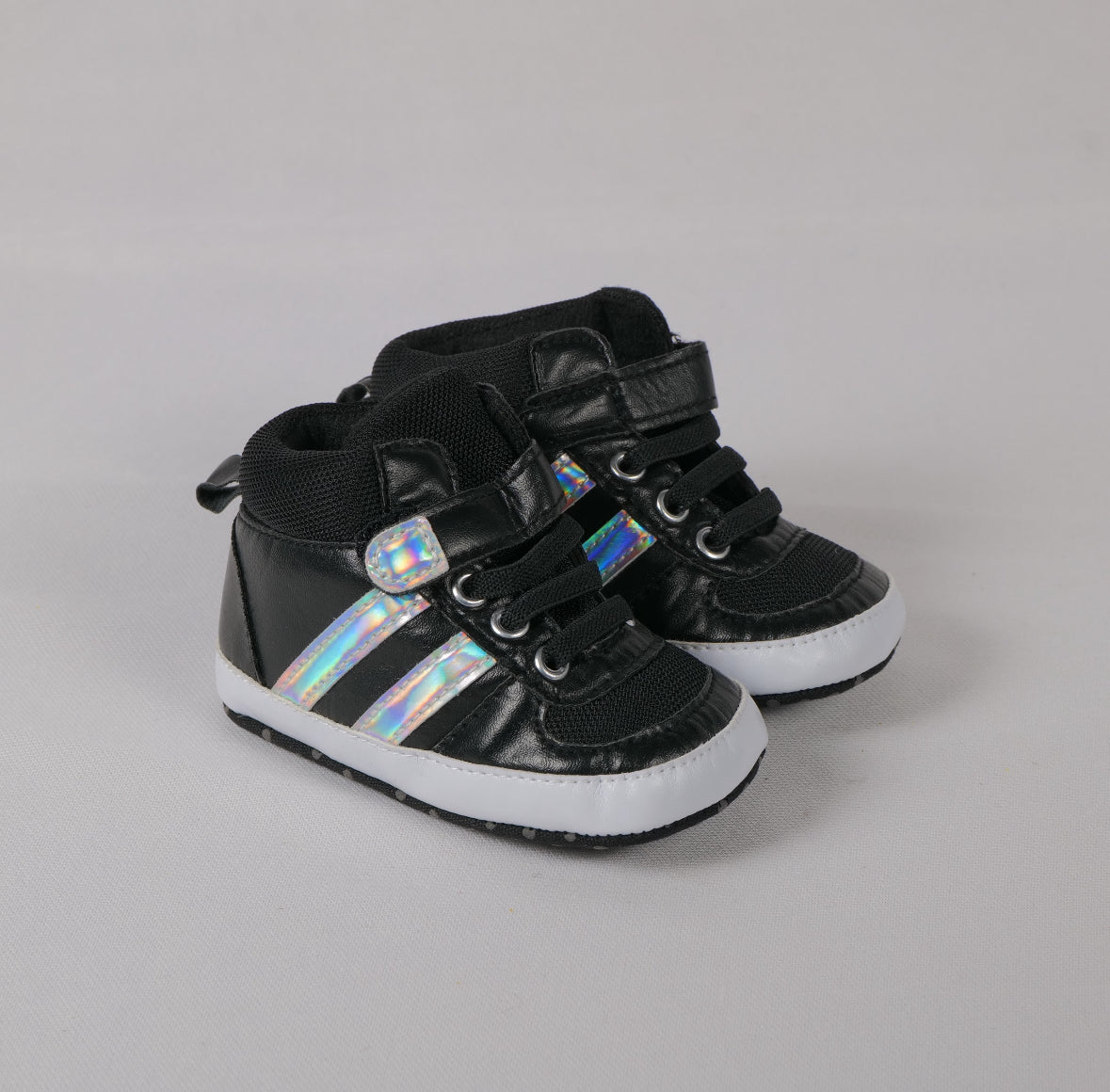 SILVER STRAPPED BLACK  LACE UP SHOE