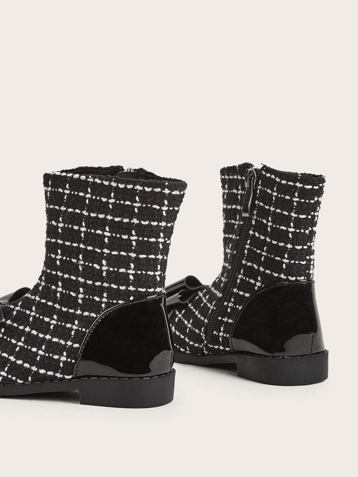 BOW ADORNED BLACK FANCY CHECK BOOTS